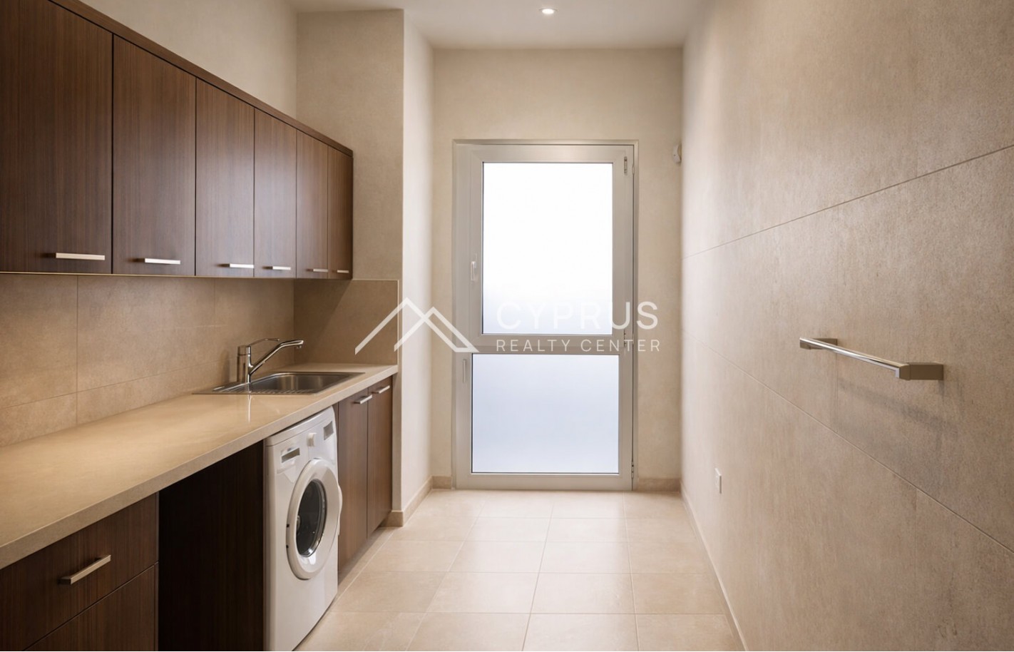 Вилла в Лимассоле с 5 спальнями, Agios Tychonas - фото 4