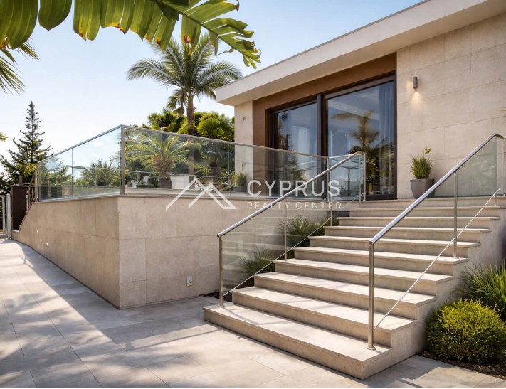 Вилла в Лимассоле с 5 спальнями, Agios Tychonas