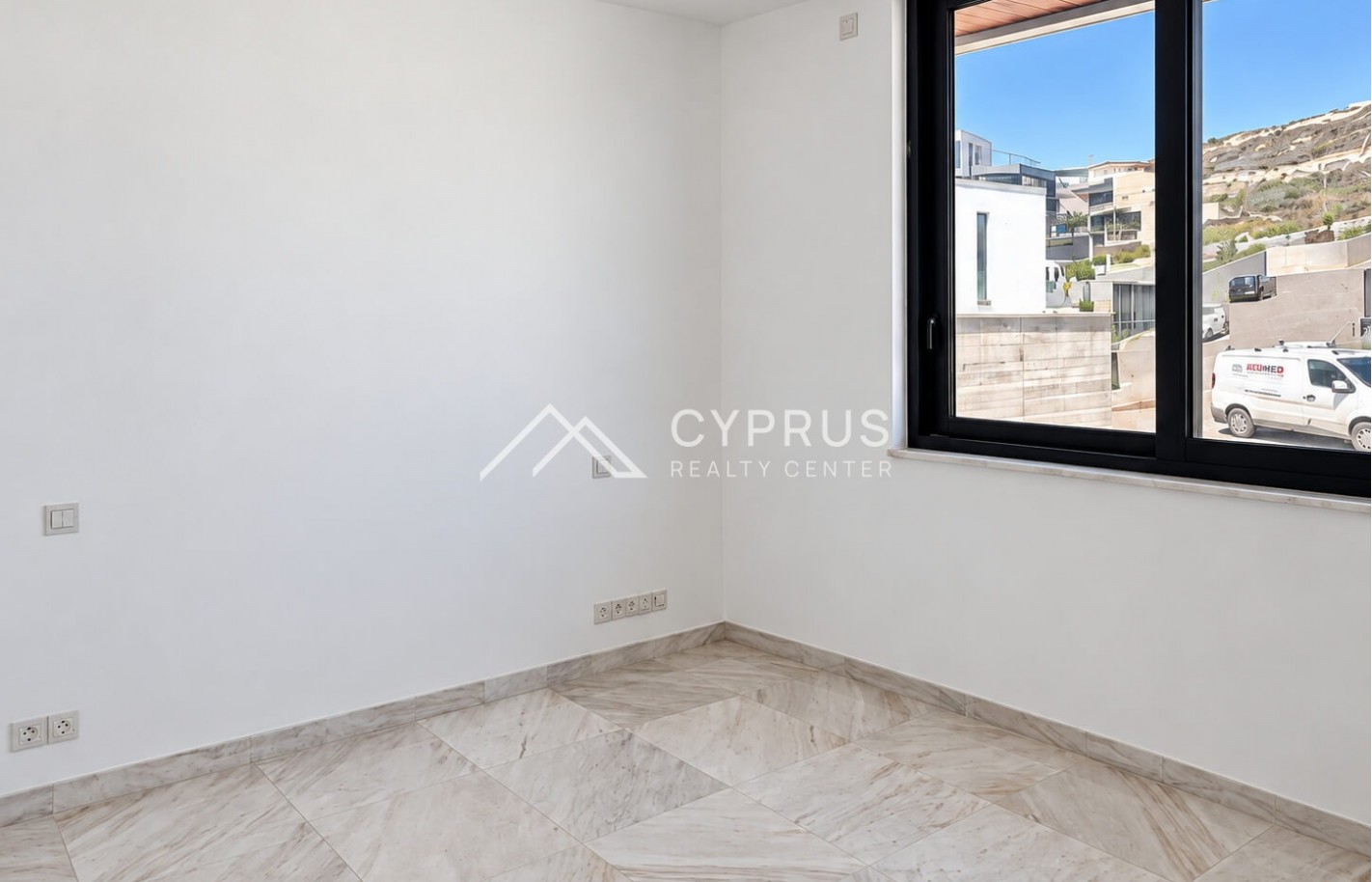 Villa in Limassol with 3 bedrooms, Germasogeia - фото 6