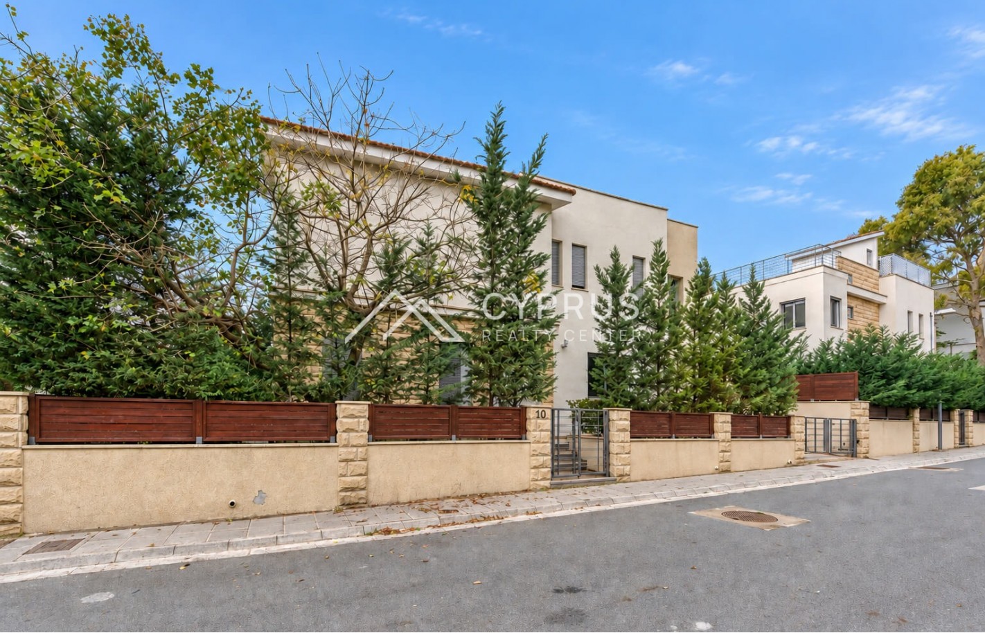 Villa in Limassol with 4 bedrooms, East Beach - фото 5