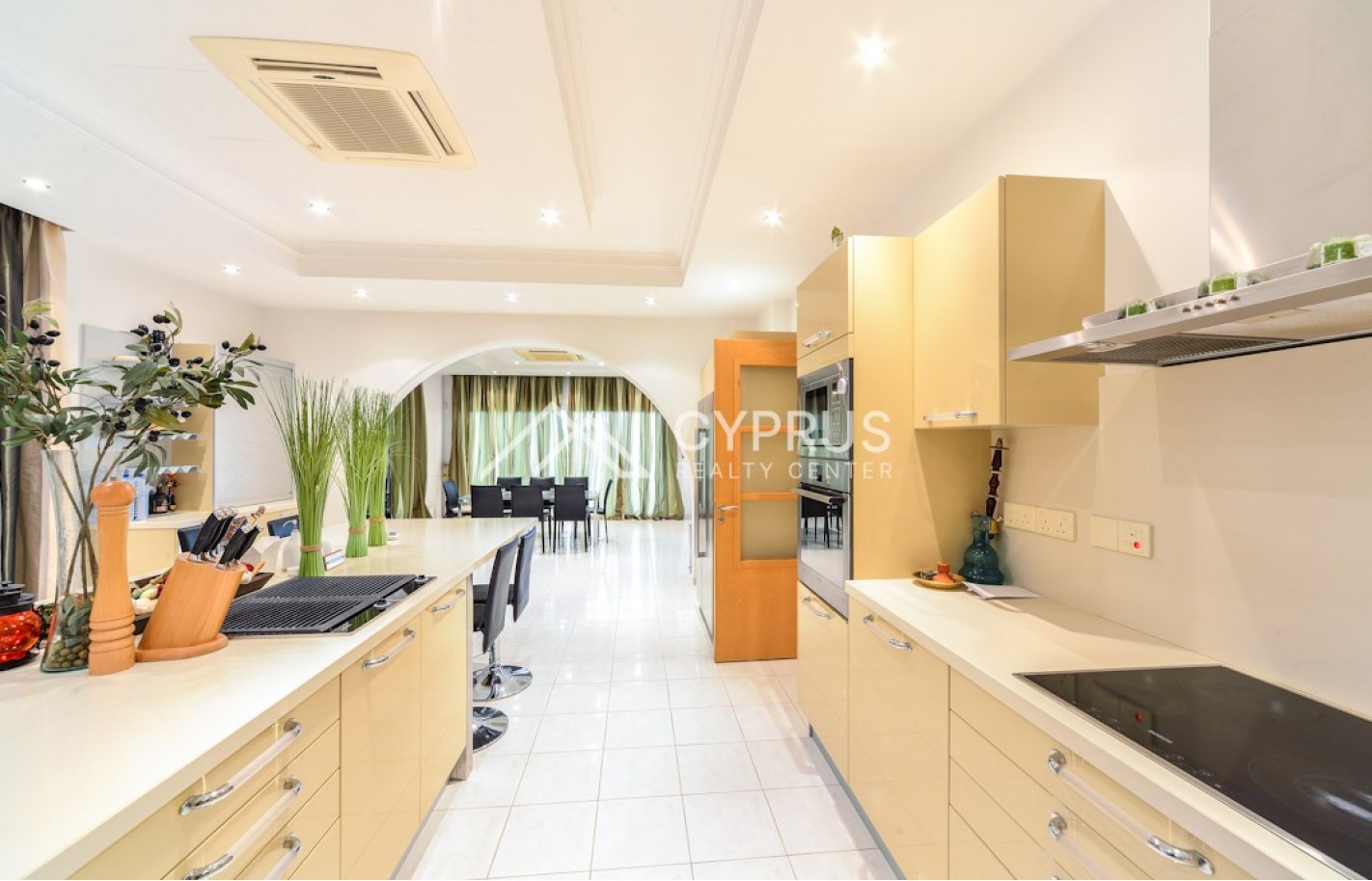 Роскошная 5 спальная вилла в Лимассоле, Amathusia - фото 11