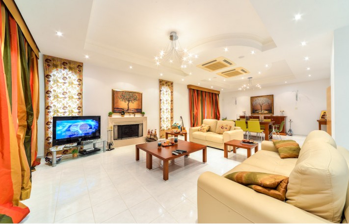 Роскошная 5 спальная вилла в Лимассоле, Amathusia