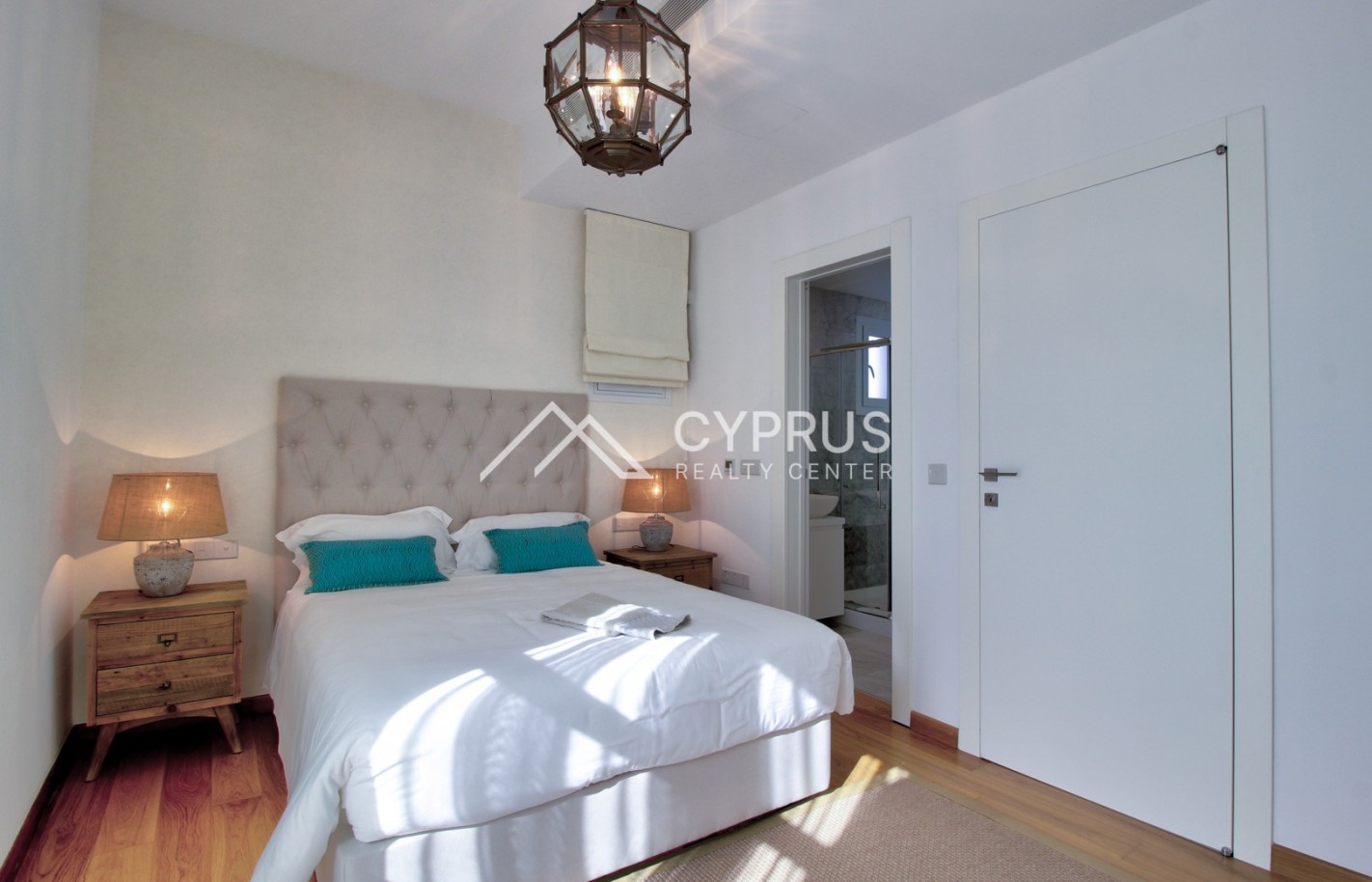 Luxury villa with 2 bedrooms in Limassol, Limassol Marina - фото 10