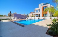 Villa in Limassol with 3 bedrooms, Potamos Germasogeia - фото 22