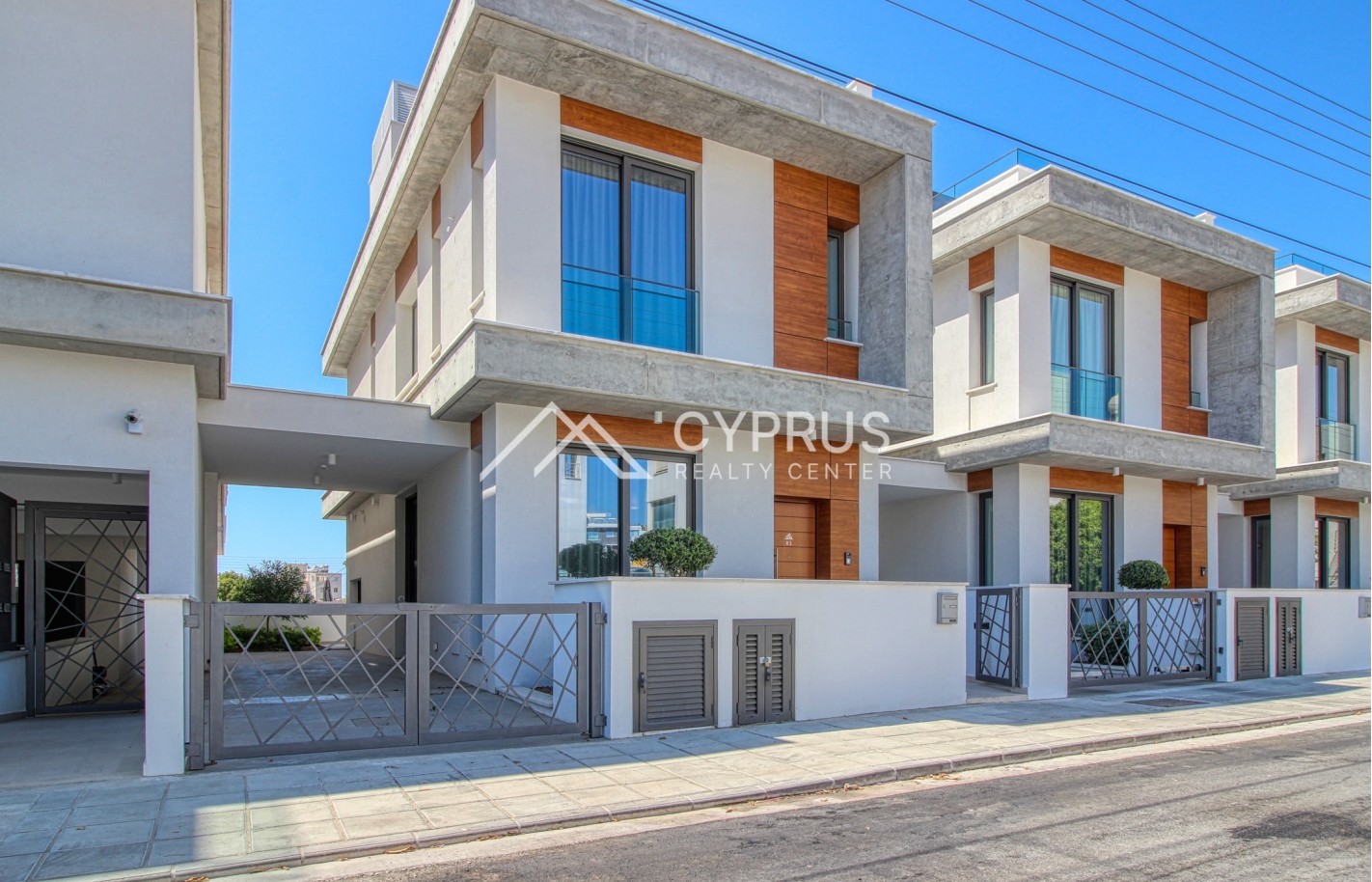 Villa in Limassol with 3 bedrooms, Potamos Germasogeia - фото 23