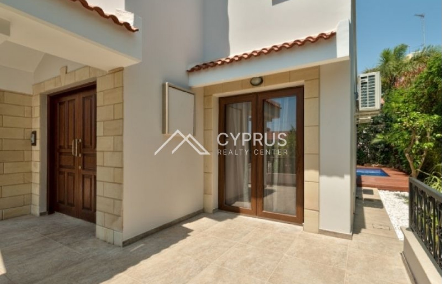 Villa in Limassol with 4 bedrooms, Potamos Germasogeia - фото 15
