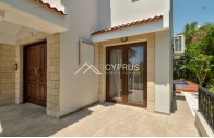 Villa in Limassol with 4 bedrooms, Potamos Germasogeia - фото 15