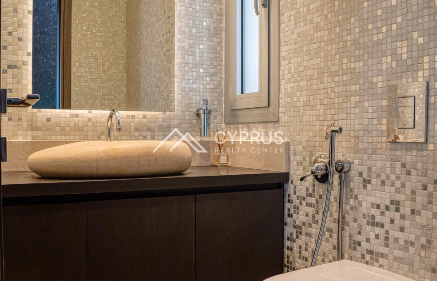 Villa in Limassol with 4 bedrooms, East Beach - фото 22