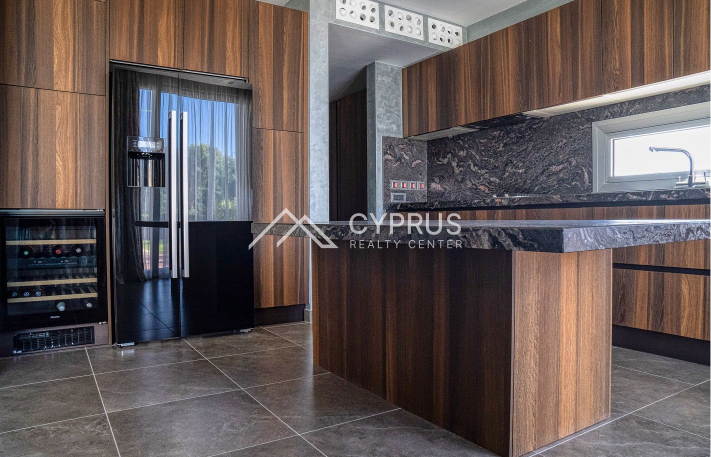 Villa in Limassol with 4 bedrooms, East Beach - фото 9