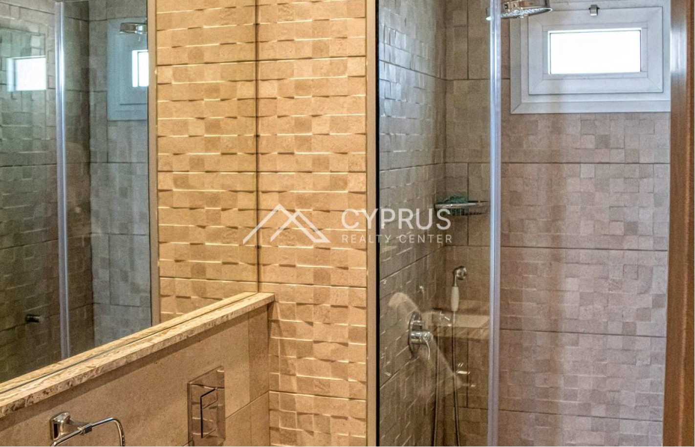 Villa in Limassol with 4 bedrooms, East Beach - фото 19