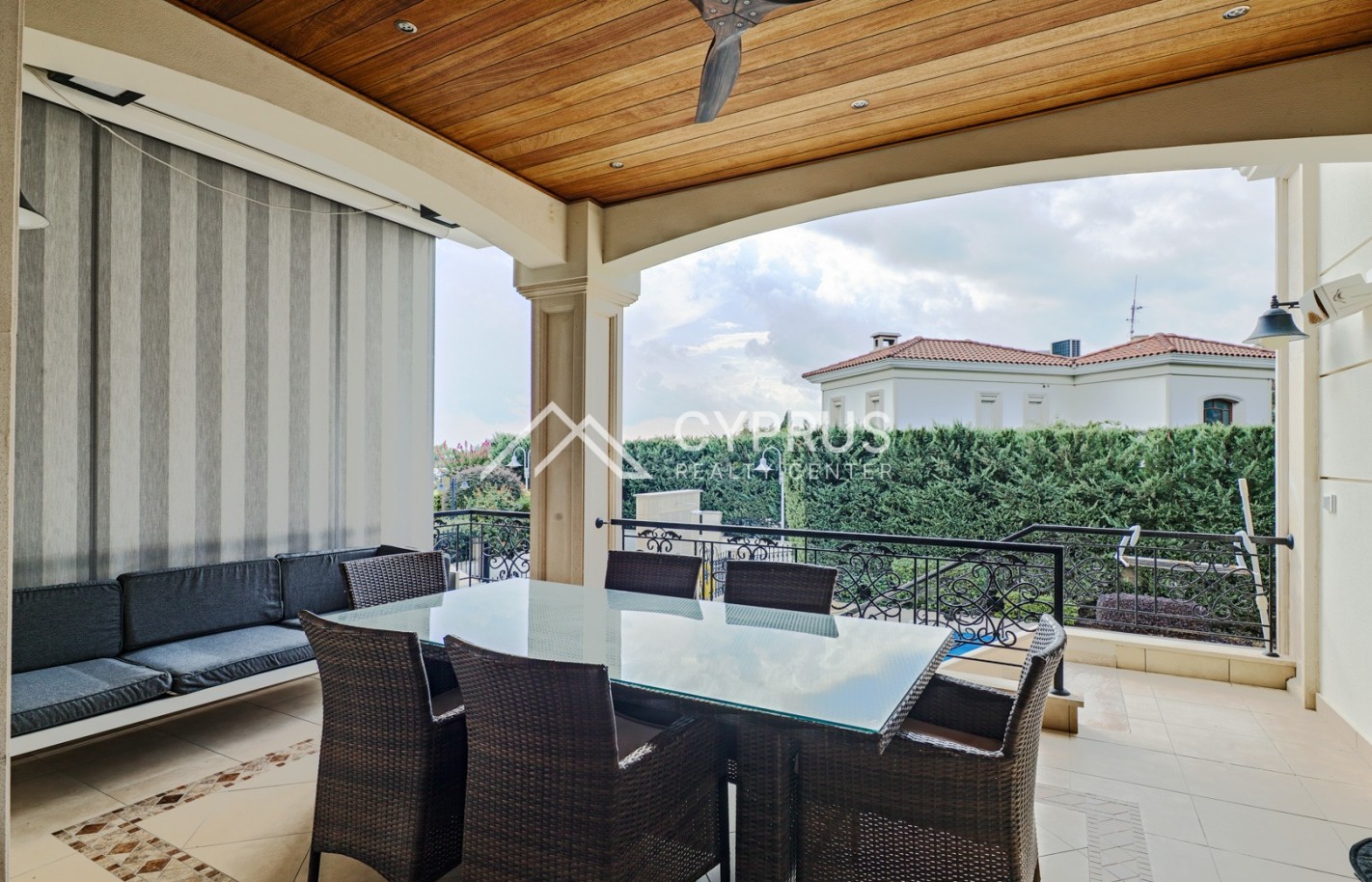 Villa in Limassol with 5 bedrooms, East Beach - фото 25