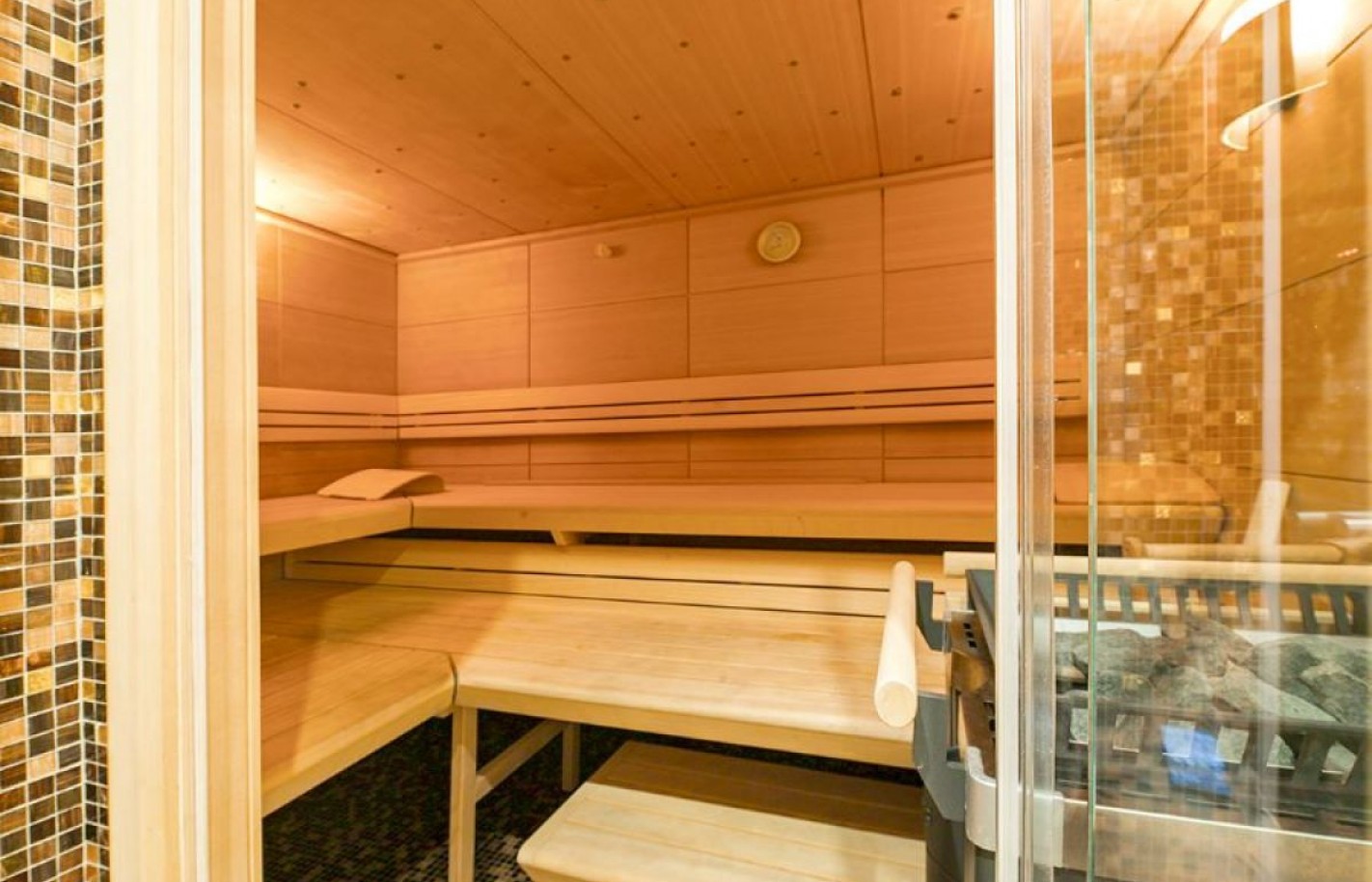 Вилла в Лимассоле с 4 спальнями, Agios Tychonas - фото 21