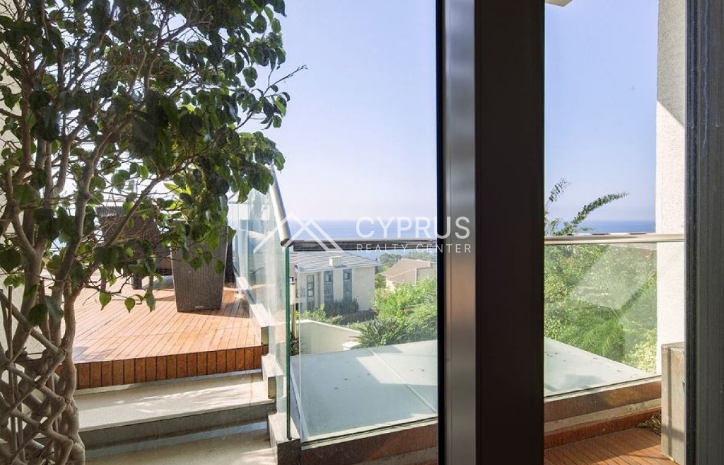 Villa in Limassol with 4 bedrooms, Agios Tychonas - фото 22