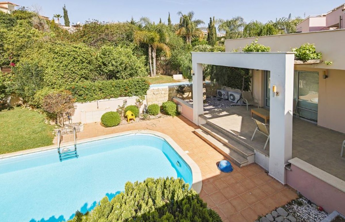 Вилла с 4 спальнями в Лимассоле, Amathusia - фото 18