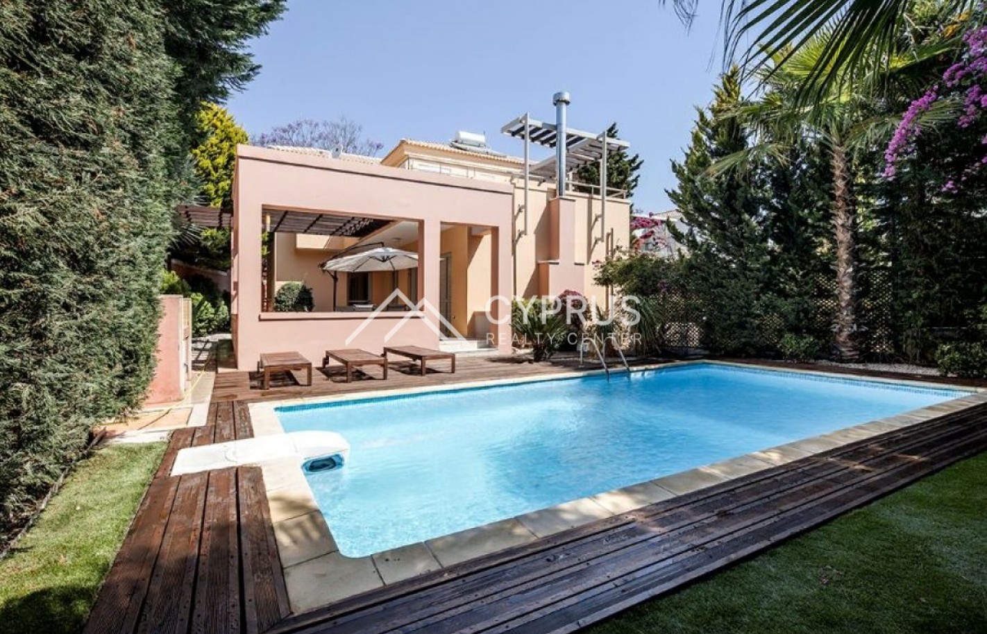 Villa with 3 bedrooms in Limassol, Amathusia - фото 25