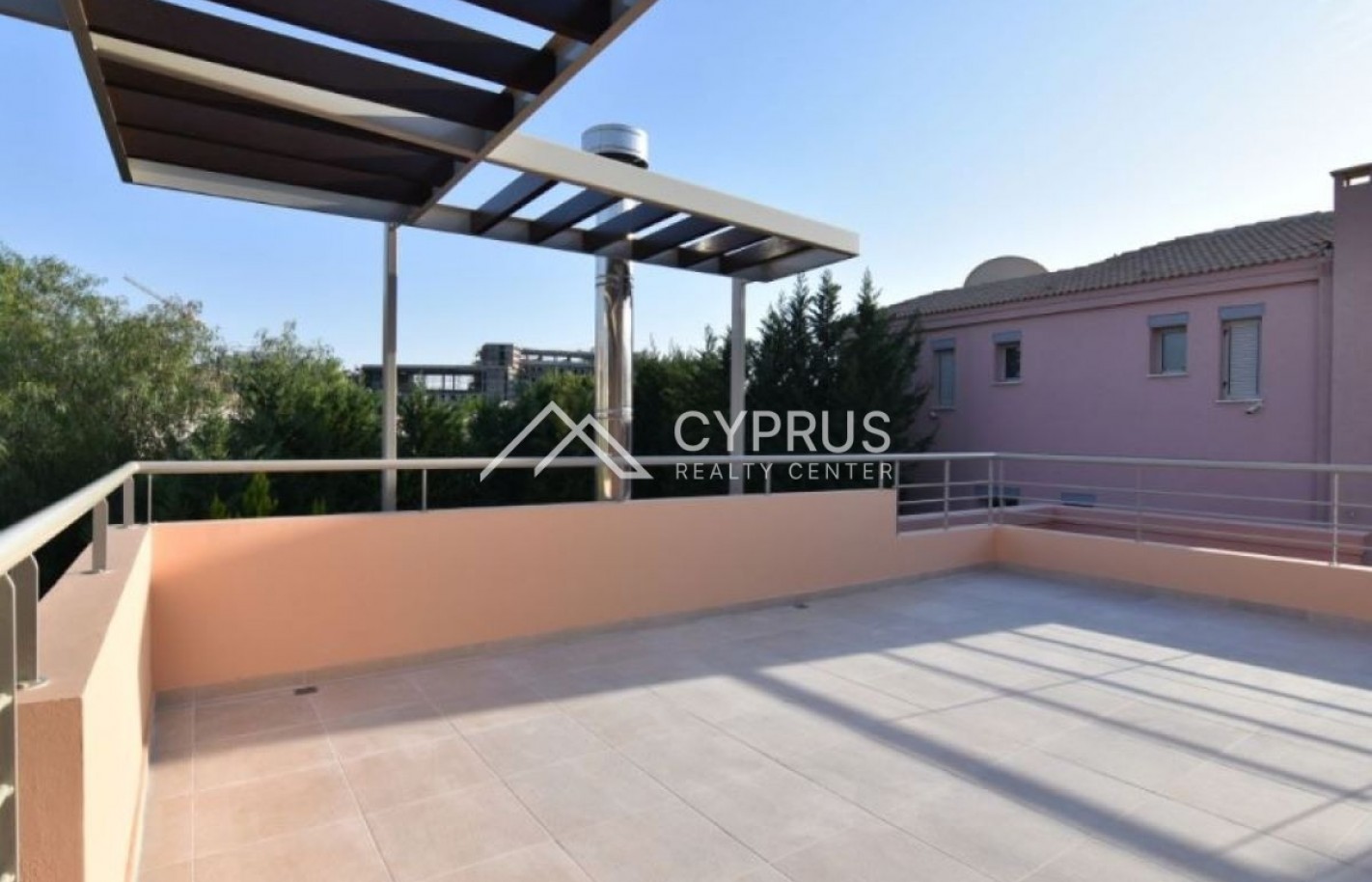 Villa with 3 bedrooms in Limassol, Amathusia - фото 17