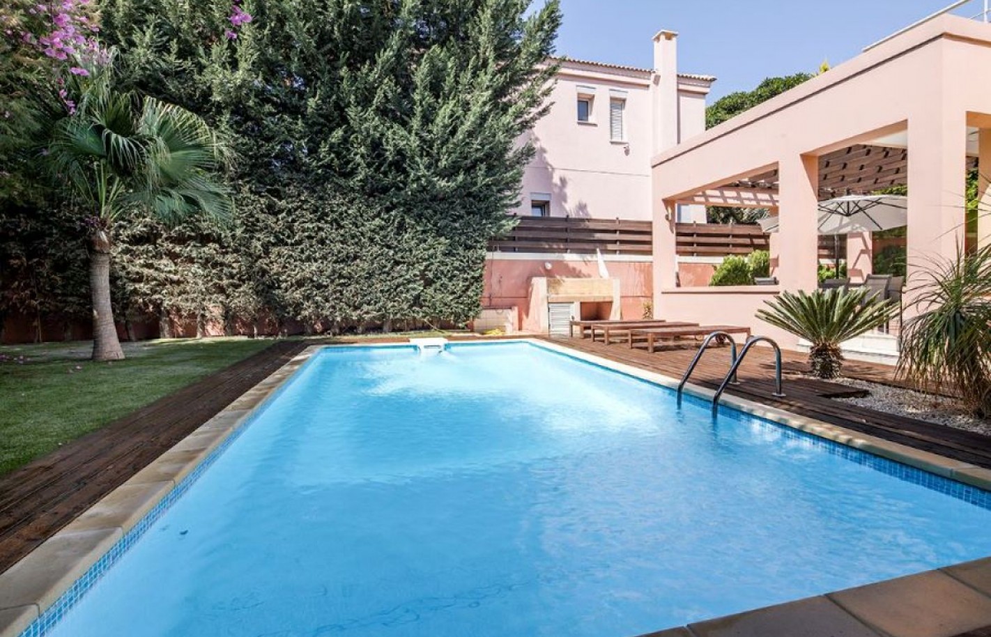 Большое фото