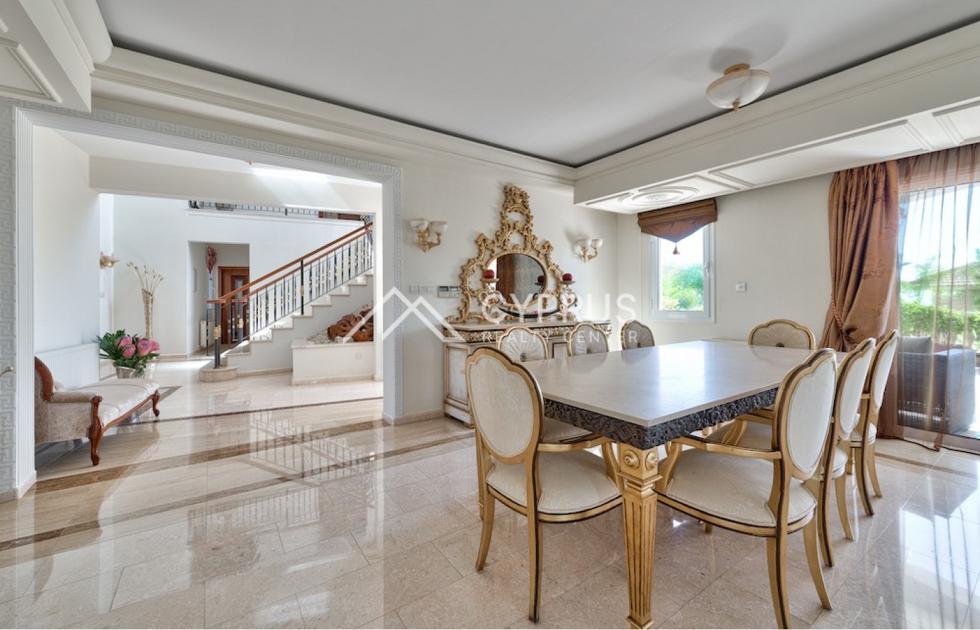 Luxury villa with 5 bedrooms in Limassol, Agios Tychonas - фото 9