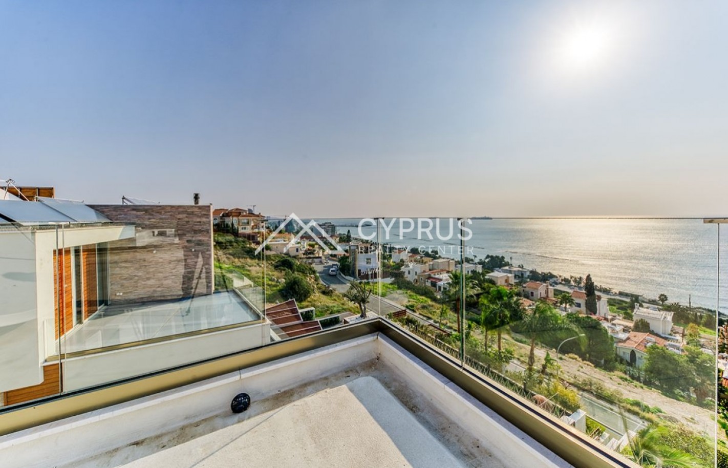 Luxury villa in Limassol with 6 bedrooms, Agios Tychonas - фото 47