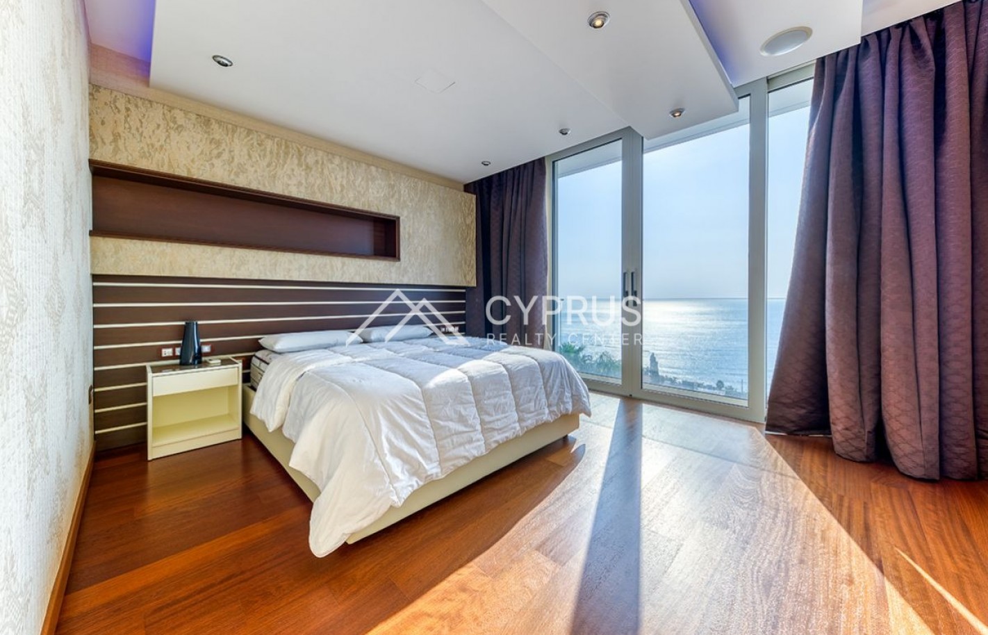 Luxury villa in Limassol with 6 bedrooms, Agios Tychonas - фото 29