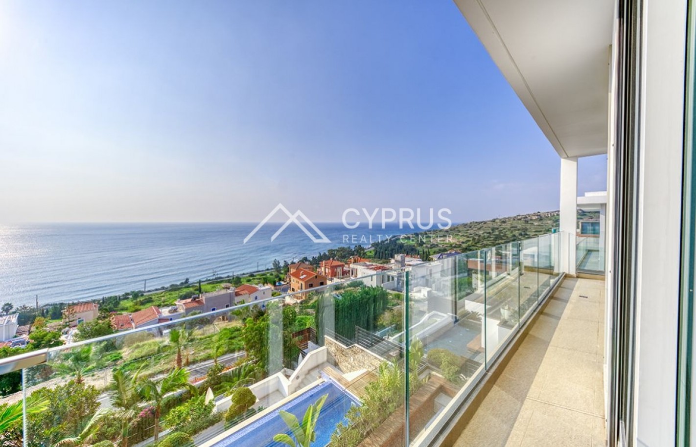 Luxury villa in Limassol with 6 bedrooms, Agios Tychonas - фото 53