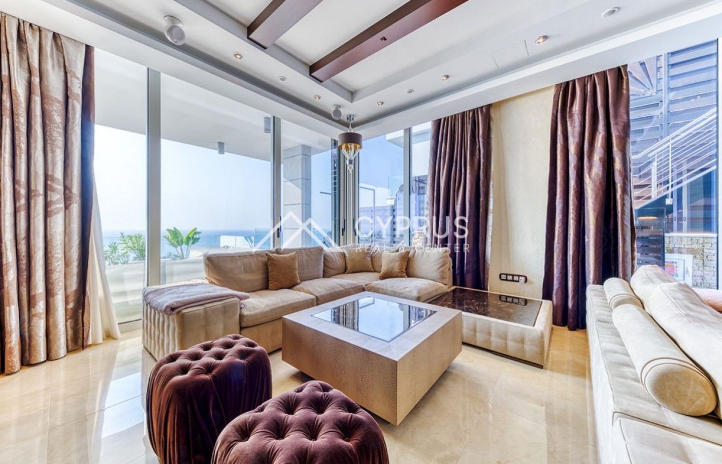 Luxury villa in Limassol with 6 bedrooms, Agios Tychonas - фото 5