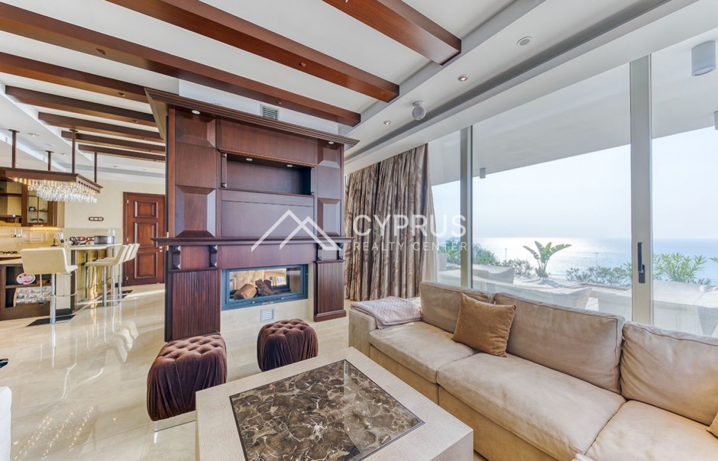Luxury villa in Limassol with 6 bedrooms, Agios Tychonas - фото 10