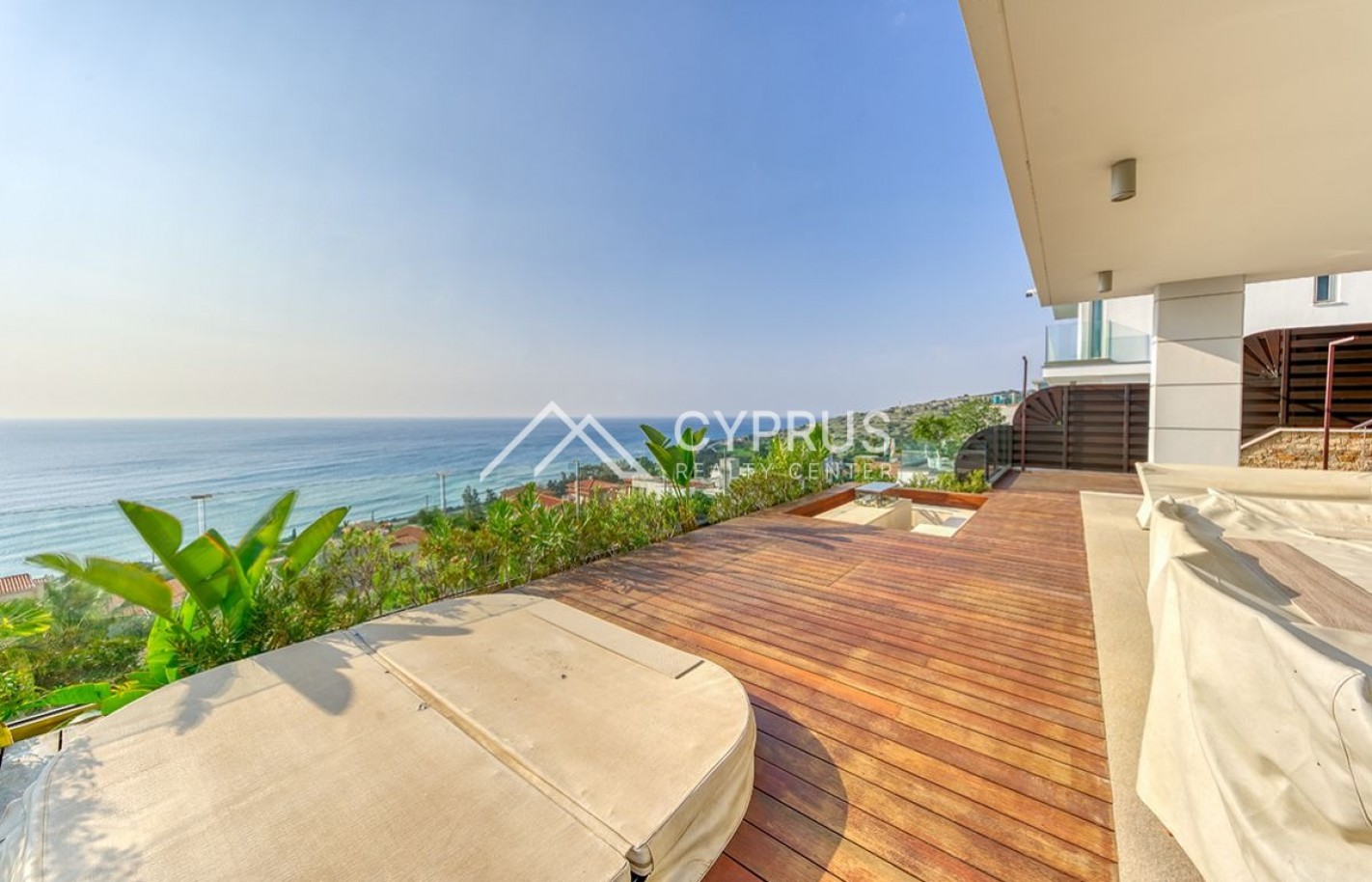 Luxury villa in Limassol with 6 bedrooms, Agios Tychonas - фото 59
