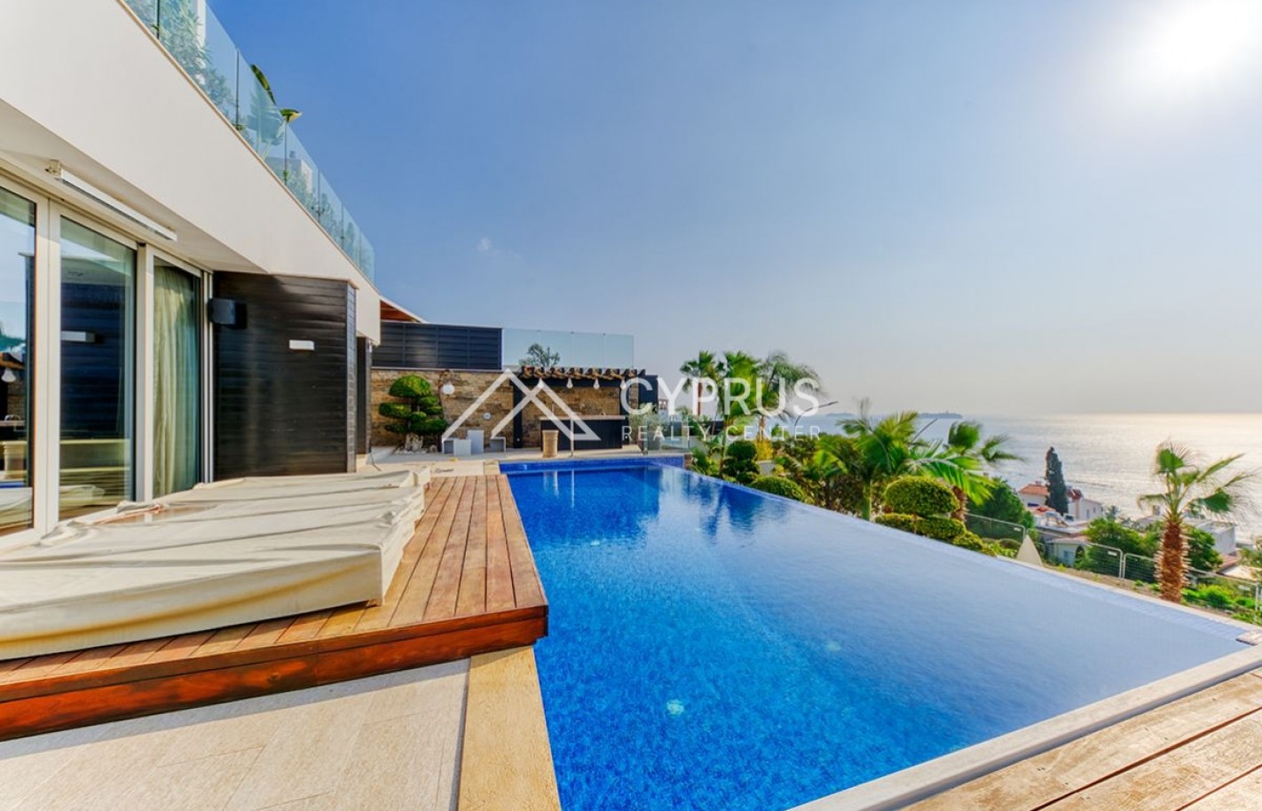 Luxury villa in Limassol with 6 bedrooms, Agios Tychonas - фото 57