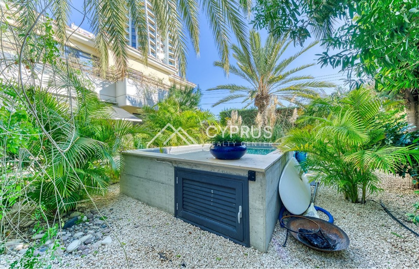 Three bedroom villa in Limassol, Potamos Germasogeia - фото 34