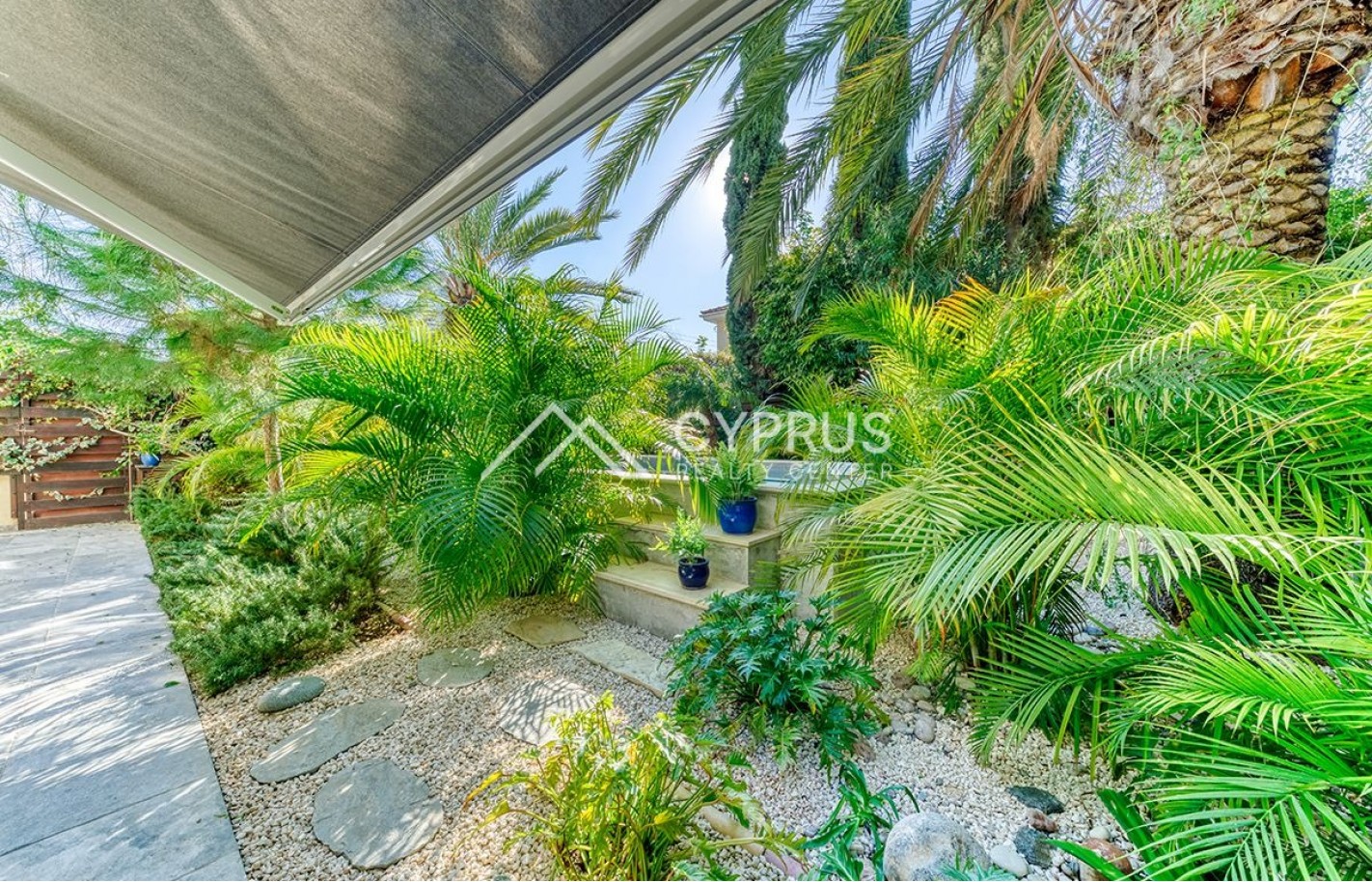 Three bedroom villa in Limassol, Potamos Germasogeia - фото 35