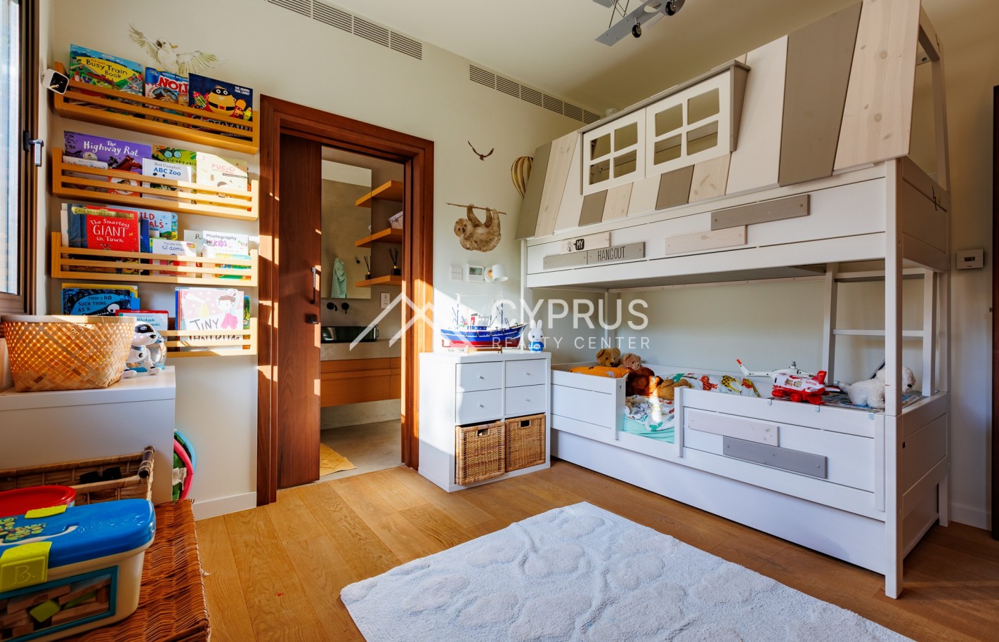 Перевод Villa in Limassol with 4 bedrooms, Parekklisia - фото 13