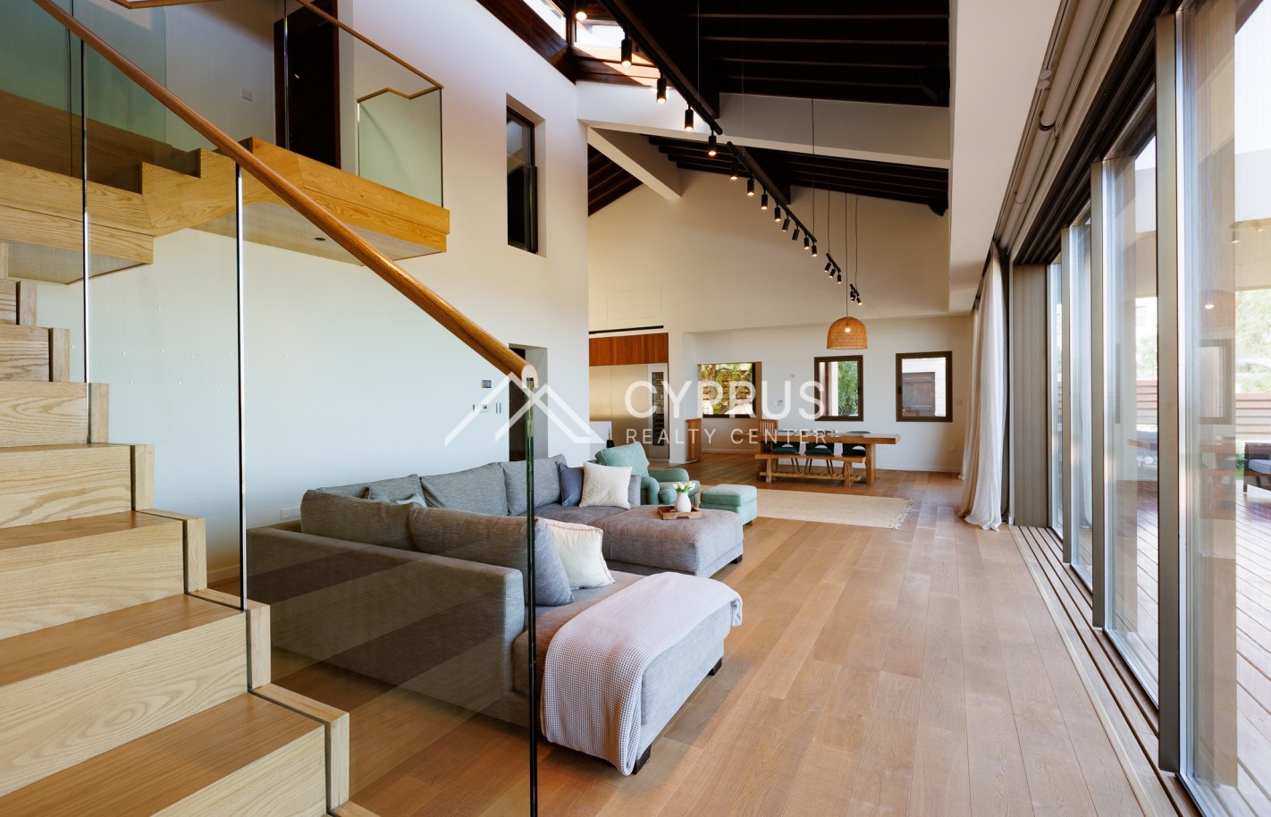 Перевод Villa in Limassol with 4 bedrooms, Parekklisia - фото 6