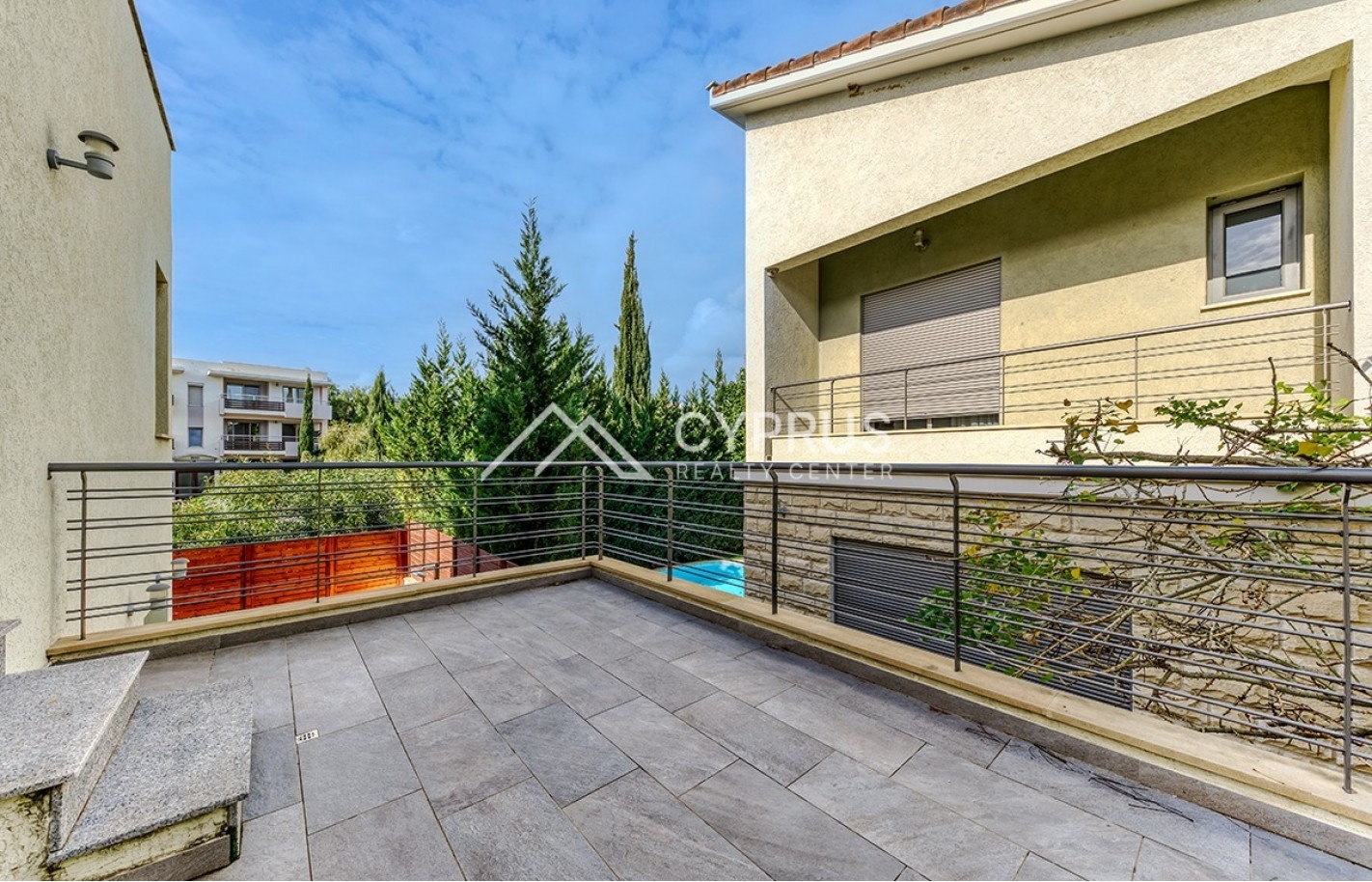 Three bedroom villa in Limassol, Agios Tychonas - фото 6