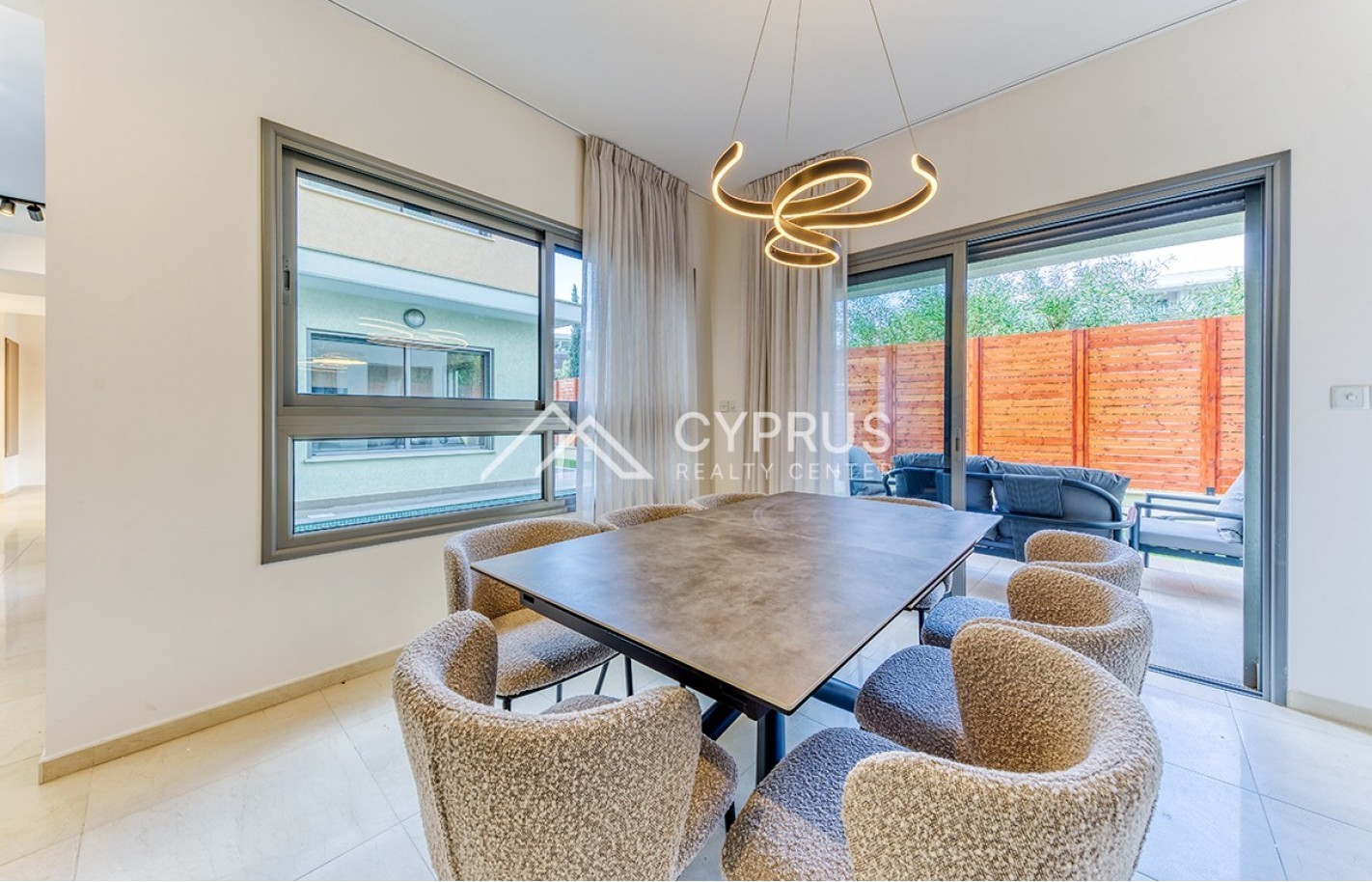 Three bedroom villa in Limassol, Agios Tychonas - фото 33