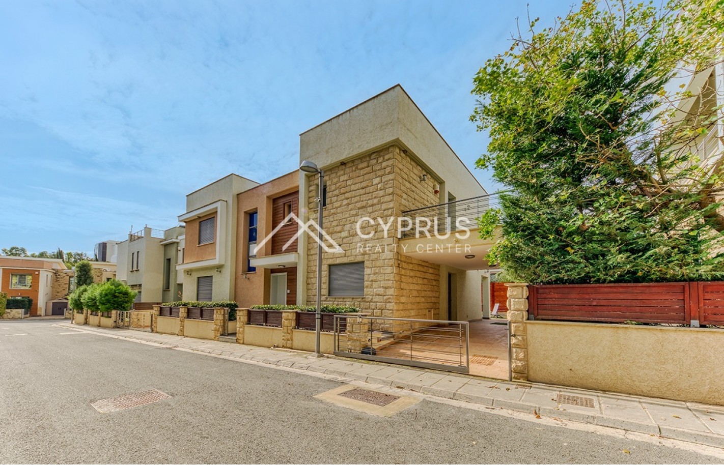 Three bedroom villa in Limassol, Agios Tychonas - фото 43