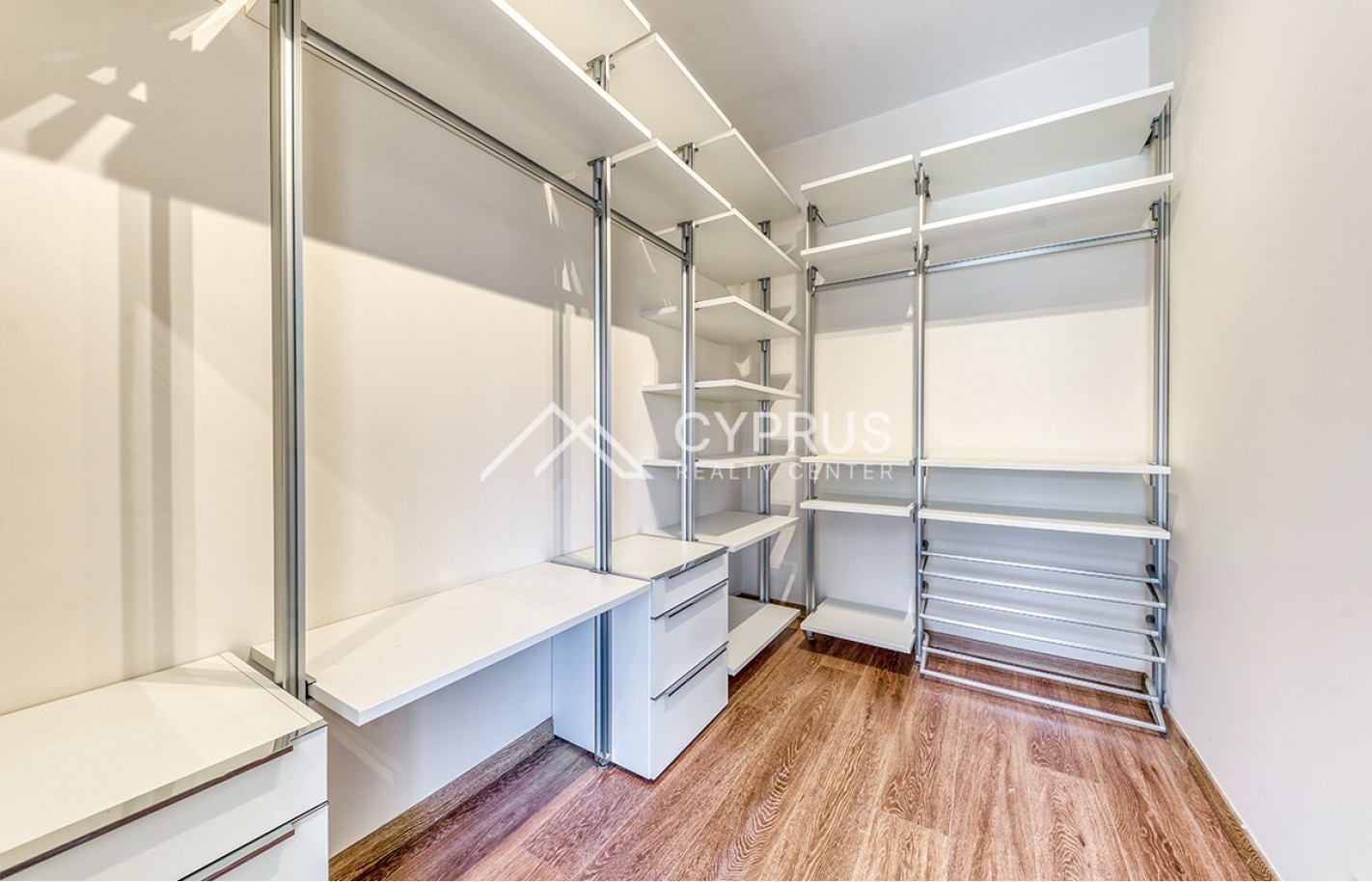 Three bedroom villa in Limassol, Agios Tychonas - фото 28