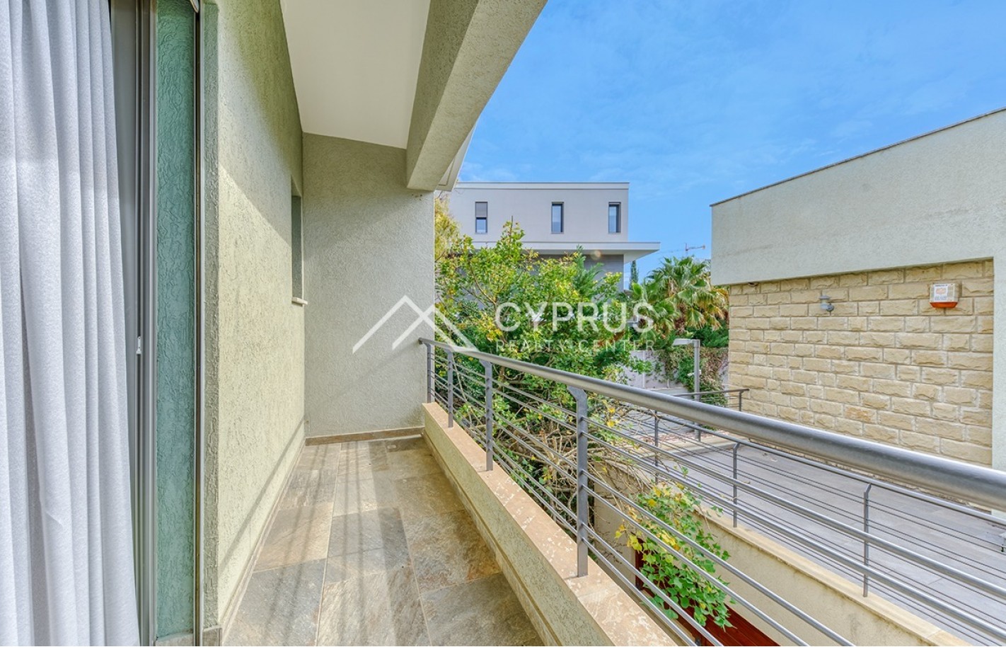 Three bedroom villa in Limassol, Agios Tychonas - фото 28