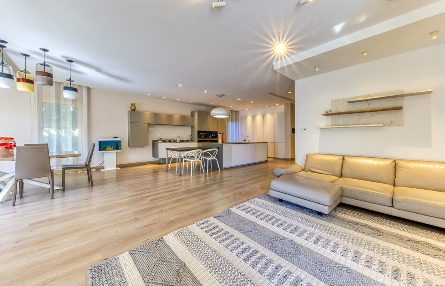  Вилла в Лимассоле с 5 спальнями, Agios Tychonas - фото 25