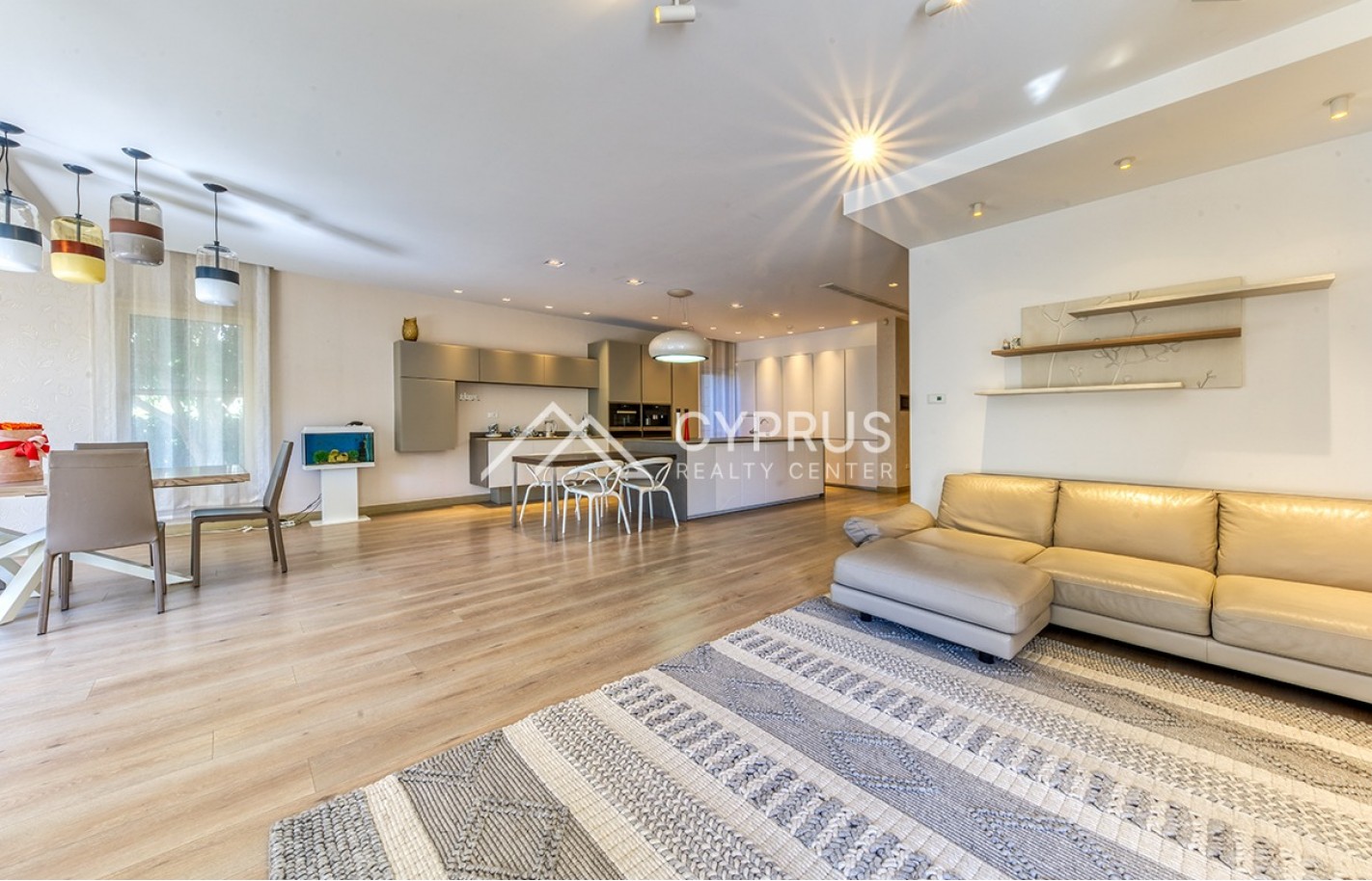  Вилла в Лимассоле с 5 спальнями, Agios Tychonas - фото 18