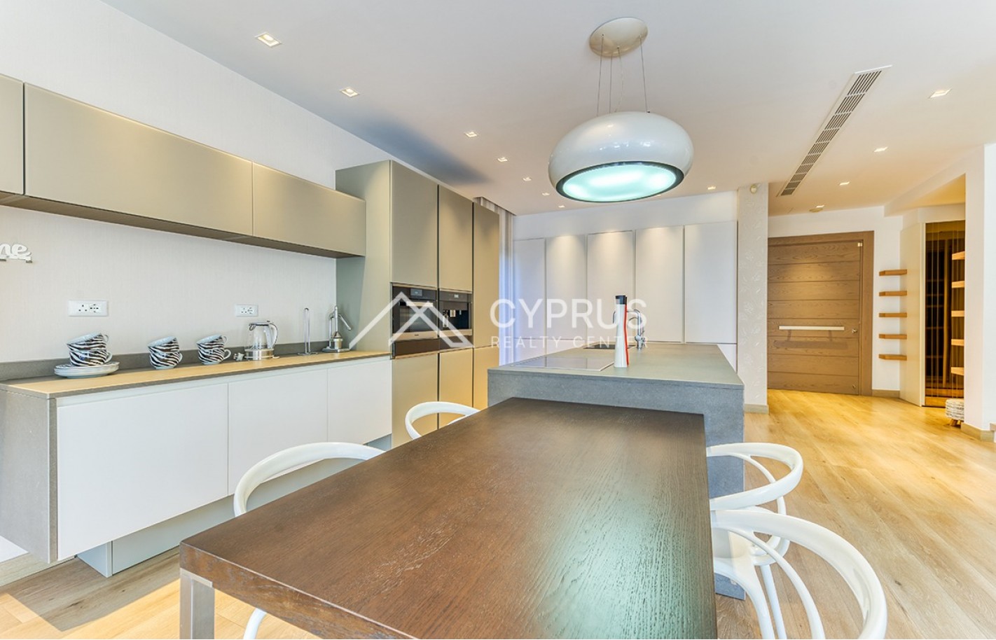  Вилла в Лимассоле с 5 спальнями, Agios Tychonas - фото 23