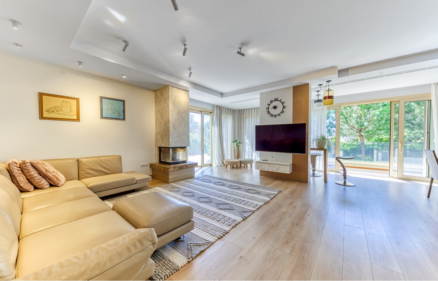 Villa in Limassol with 5 bedrooms, Agios Tychonas Villa in Limassol with 5 bedrooms, Agios Tychonas