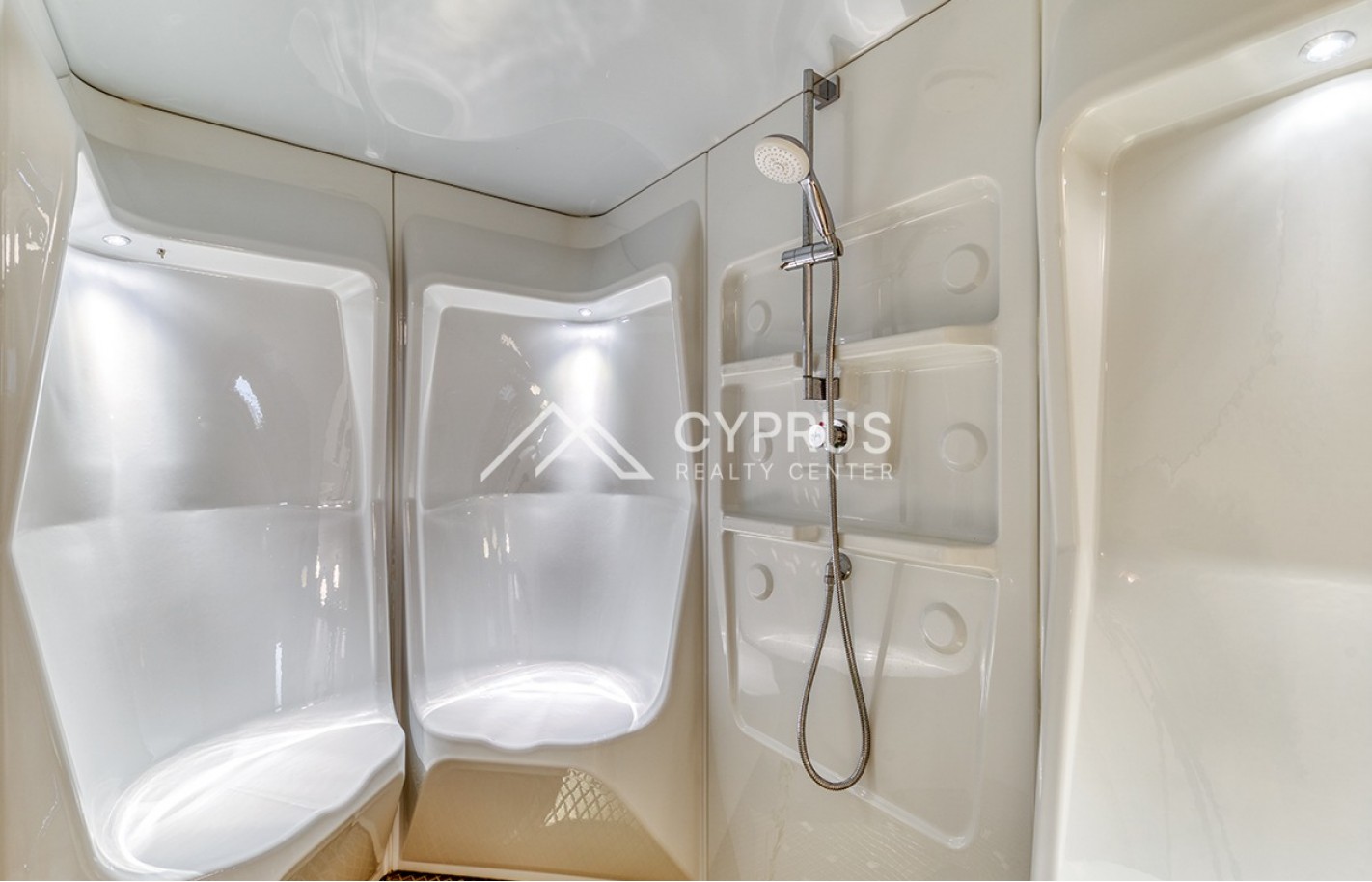  Вилла в Лимассоле с 5 спальнями, Agios Tychonas - фото 7