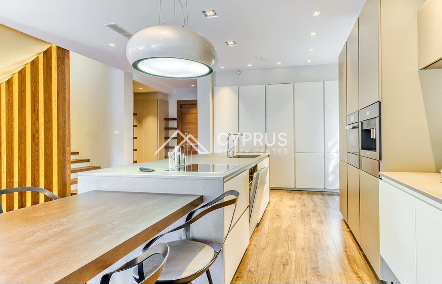 Villa in Limassol with 5 bedrooms, Agios Tychonas - фото 19