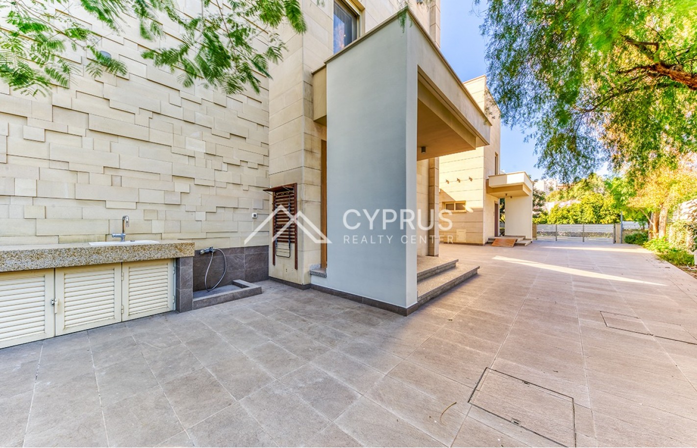 Villa in Limassol with 5 bedrooms, Agios Tychonas - фото 15