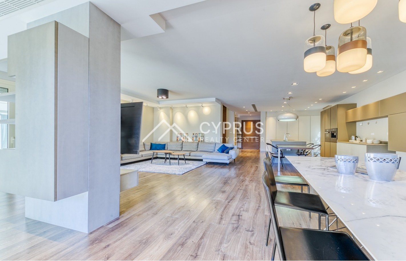 Villa in Limassol with 5 bedrooms, Agios Tychonas - фото 9