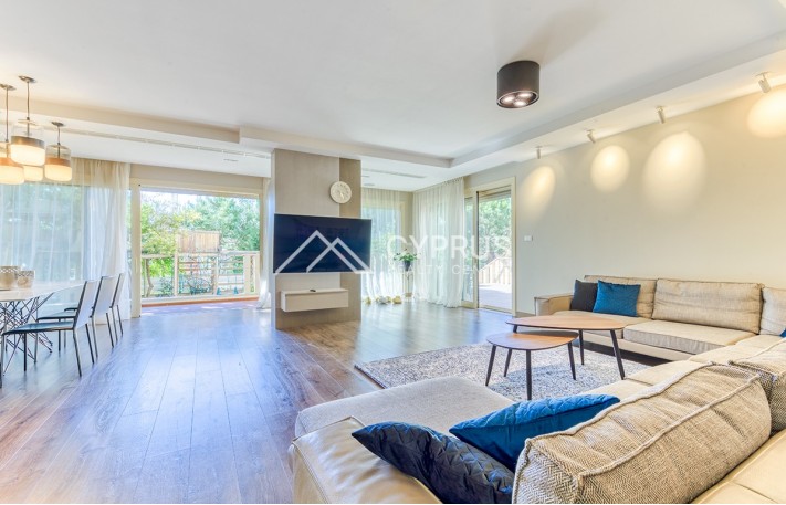 Villa in Limassol with 5 bedrooms, Agios Tychonas