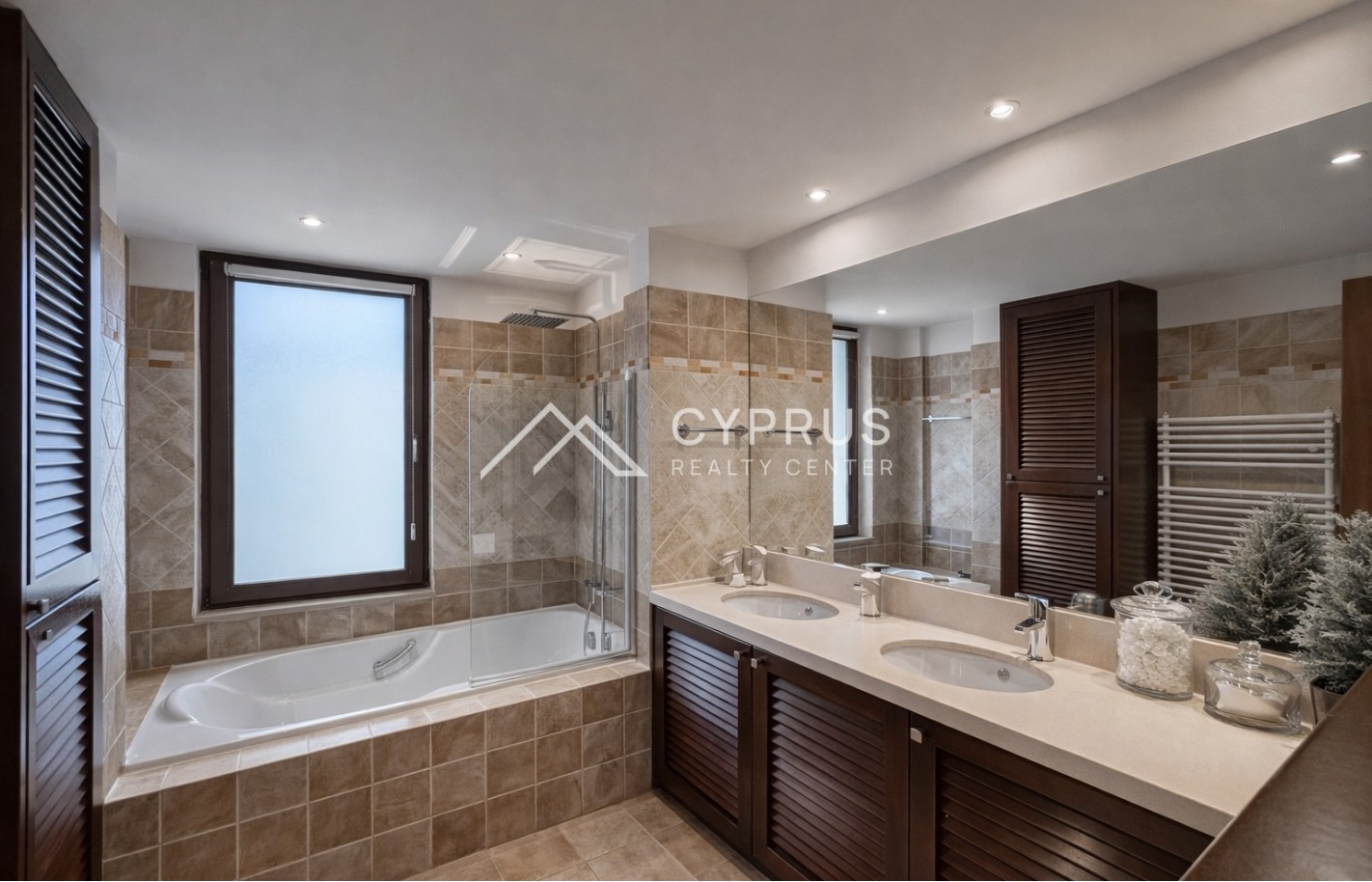 Five bedroom villa in Limassol, Agia Fyla - фото 5