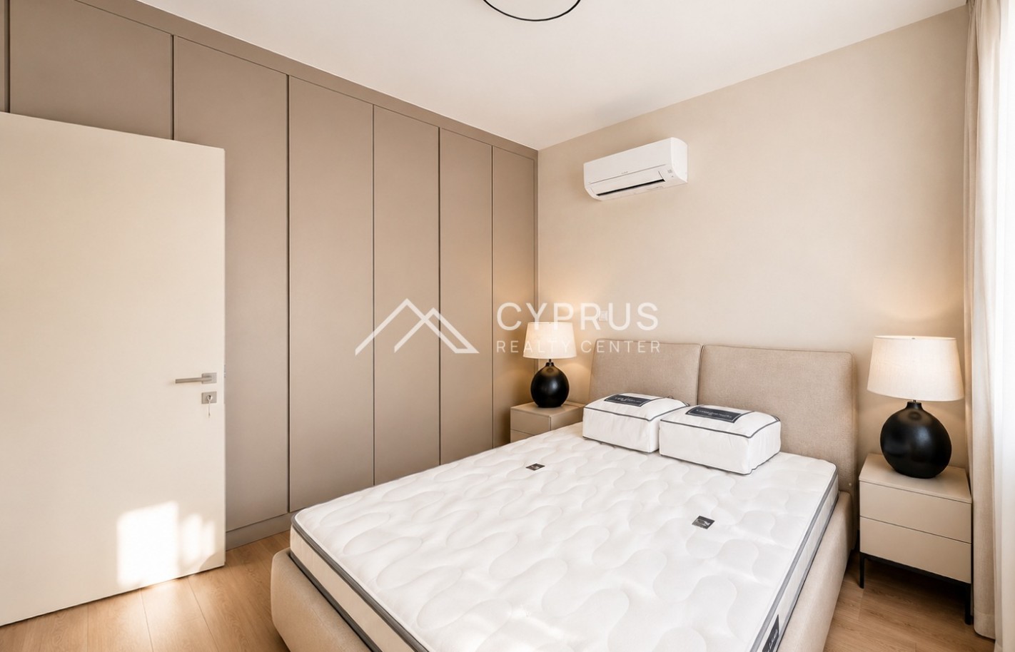 Villa in Limassol with 4 bedrooms, Agios Tychonas - фото 13