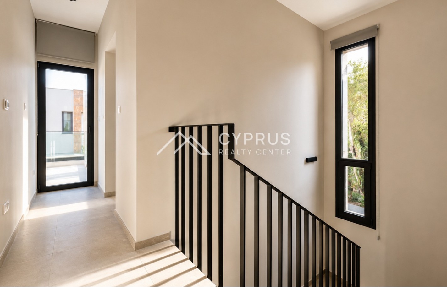 Villa in Limassol with 4 bedrooms, Agios Tychonas - фото 2